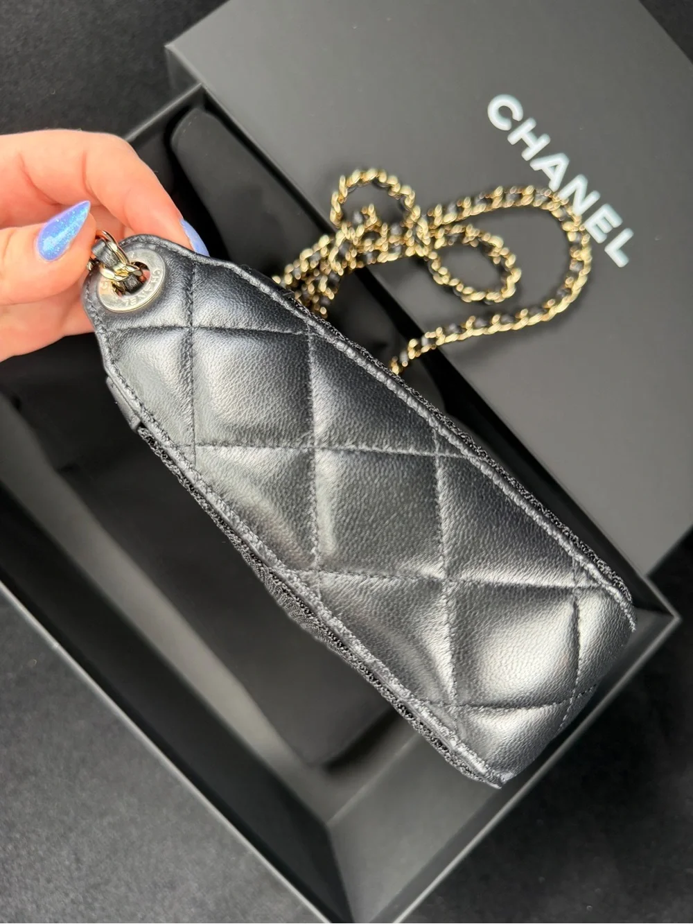 NWT Chanel 25S Mesh Lambskin Pochette Clutch With Chain and Wallet